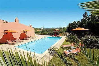 De La Vierge Noire فندق 3*