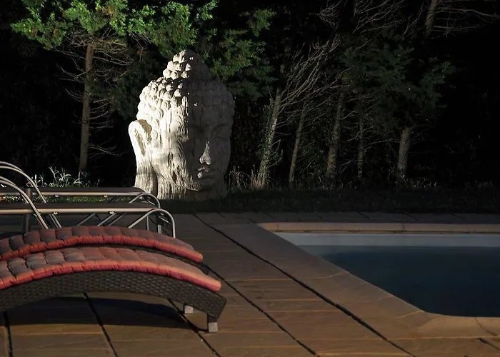 Hotel De La Vierge Noire 3*